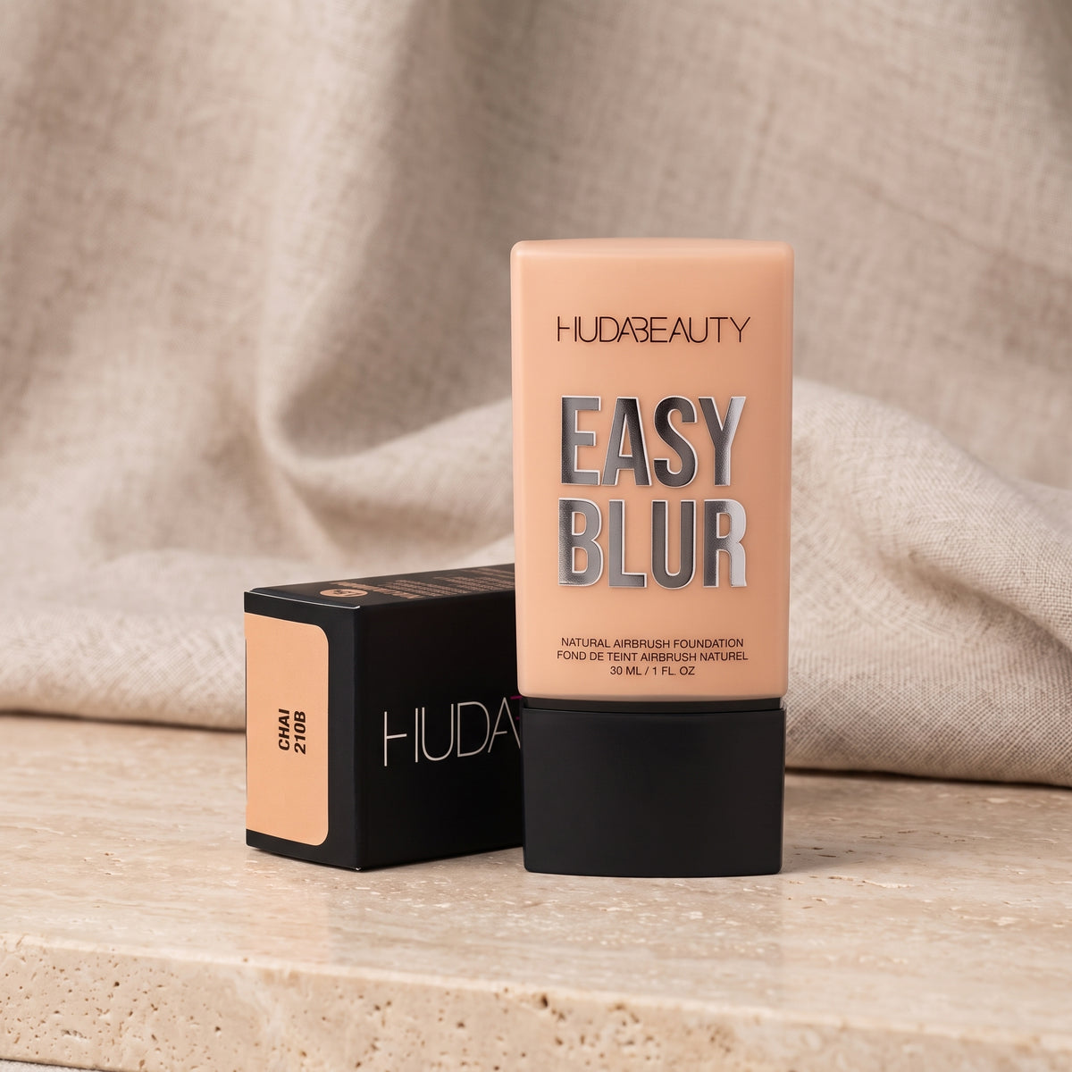 Huda Beauty Easy Blur Foundation
