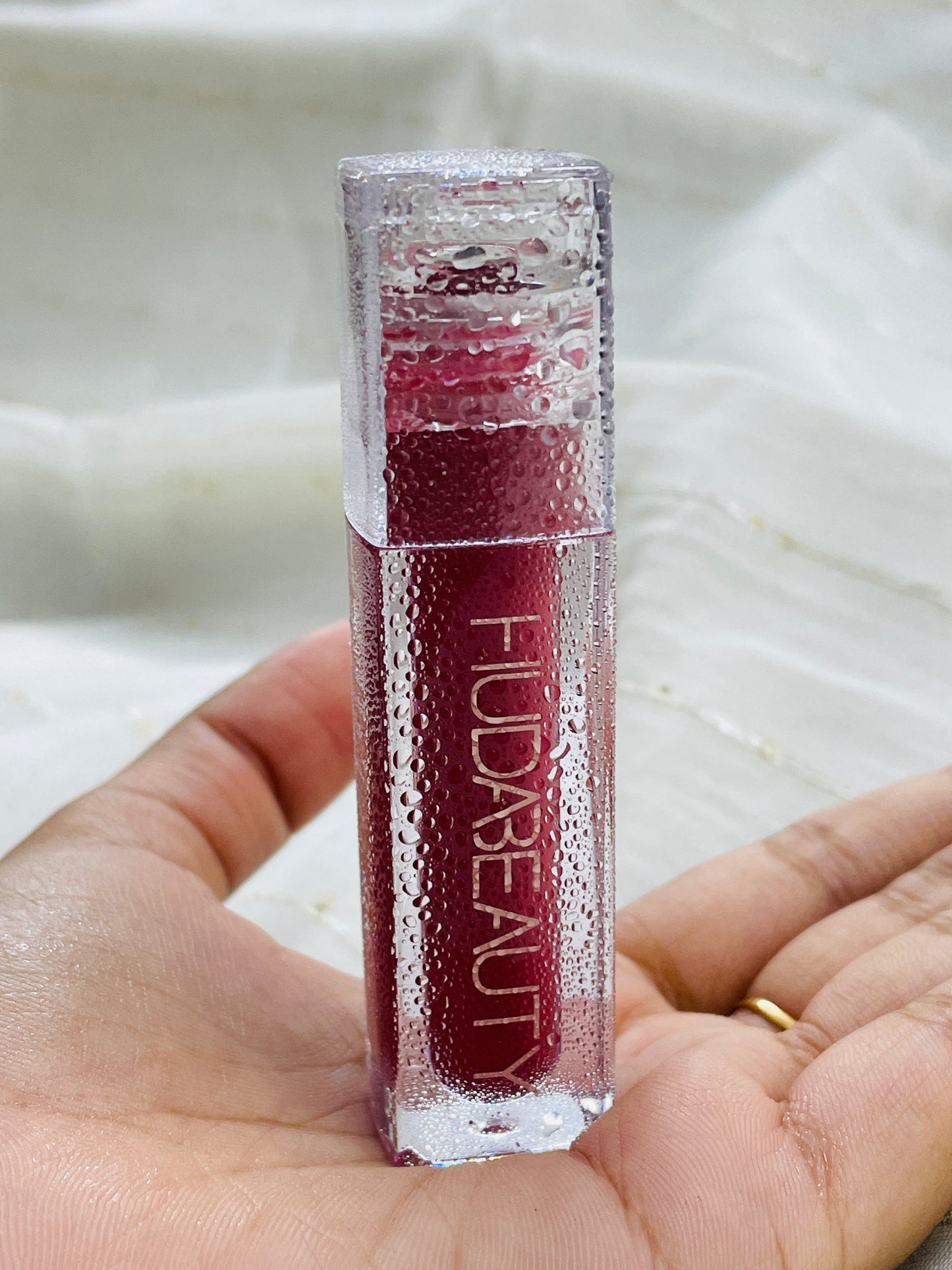 Huda Beauty Faux Filler Extra Shine Lip Gloss
